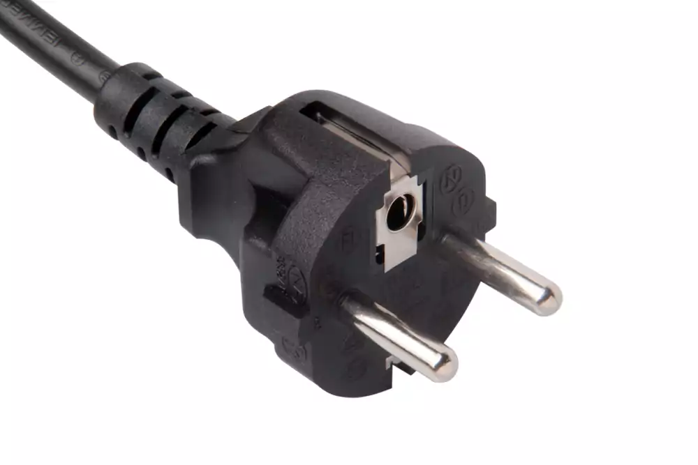 CEE 7/7 Netzstecker Referenz YP-23